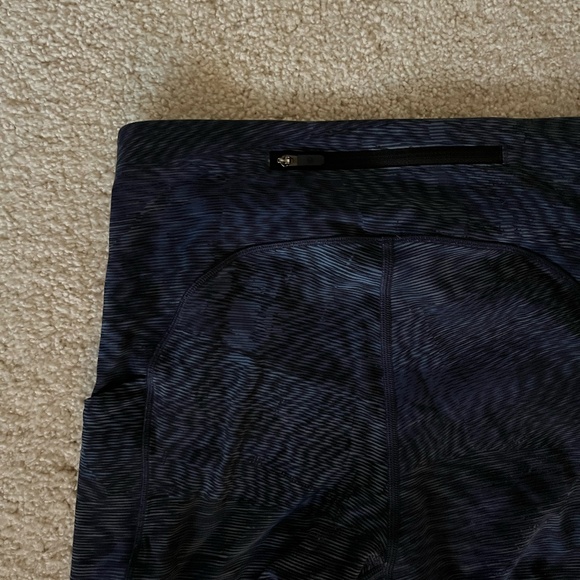 Lululemon Fast and Free Leggings - Picture 5 of 5